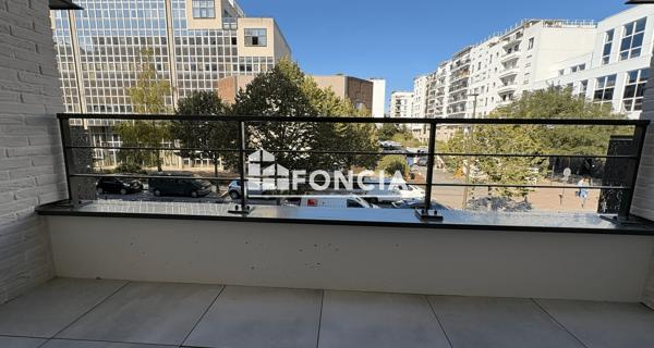 Location Appartement 3 pièces 57.21 m² - La Garenne-colombes 92250