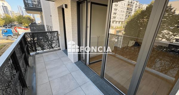Location Appartement 3 pièces 57.21 m² - La Garenne-colombes 92250
