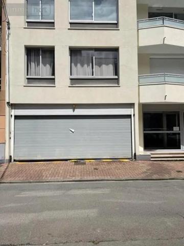 Location - Garage et parking Lille 59000 1 pièce