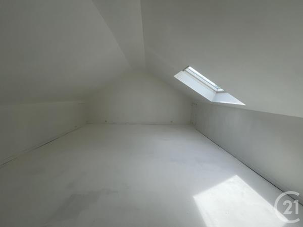 Maison à vendre  8 pièces - 135 m2 LES ESSARTS LE ROI - 78