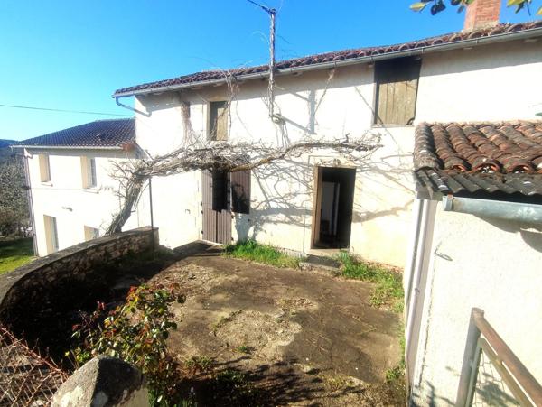 Maison en pierres avec extension (2005)