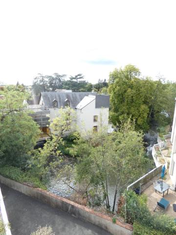 APPARTEMENT T1 BIS A VENDRE ROMORANTIN