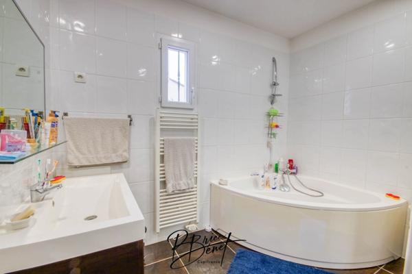 Maison à vendre 5 pièces NEZIGNAN L'EVEQUE (34)