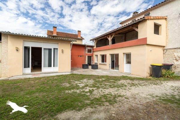 Maison à vendre |  Saint-Yrieix-sur-Charente |  5 pièces | 169 m²