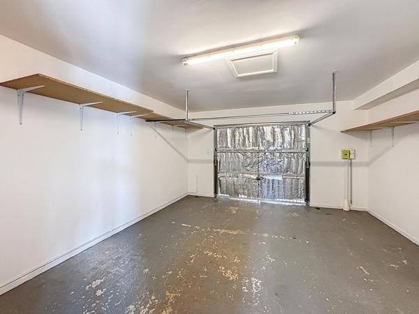 Reyrieux (01600) REYRIEUX: Maison de 2013 4 ch dt 1 pp terrain=462m²