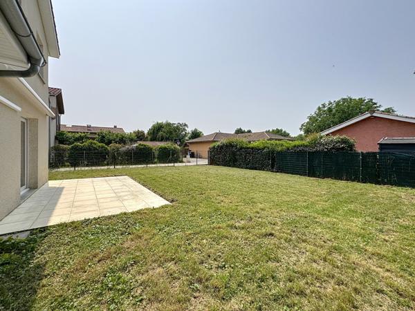 Reyrieux (01600) REYRIEUX: Maison de 2013 4 ch dt 1 pp terrain=462m²