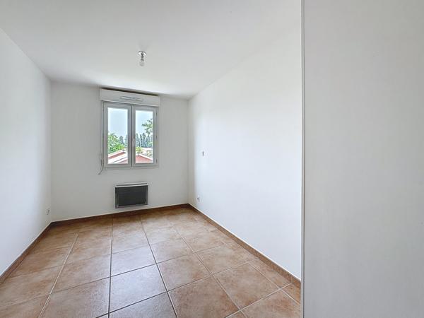 Reyrieux (01600) REYRIEUX: Maison de 2013 4 ch dt 1 pp terrain=462m²