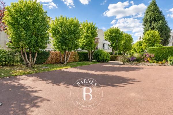 Le Chesnay, Appartement 3 Chambres -  146 m² à vendre