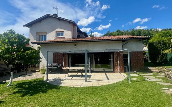 Maison à vendre    5 pièces •  Dagneux