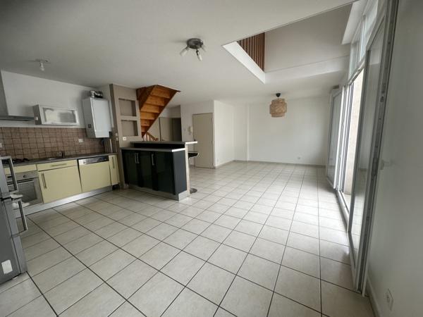 BEL APPARTEMENT CENTRE SAINT FONS