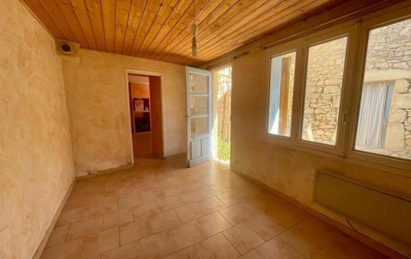 Vente Maison de village Terrasse et garage à rénover Goudargues