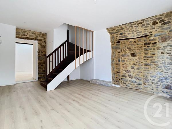Maison à vendre  4 pièces - 77,90 m 2   DINAN  - 22