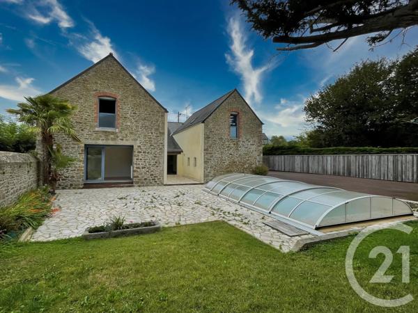 Maison à vendre  6 pièces - 225,75 m 2   ST MALO  - 35