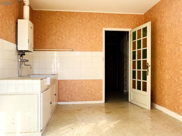 Appartement à vendre à Avranches dans la Manche (50300), ref : 12547/370