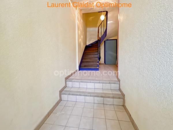 ENSEMBLE IMMOBILIER CENTRE-VILLE – 5 APPARTEMENTS ET UNE MAISON AVEC GARAGE
