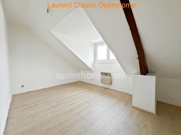 ENSEMBLE IMMOBILIER CENTRE-VILLE – 5 APPARTEMENTS ET UNE MAISON AVEC GARAGE