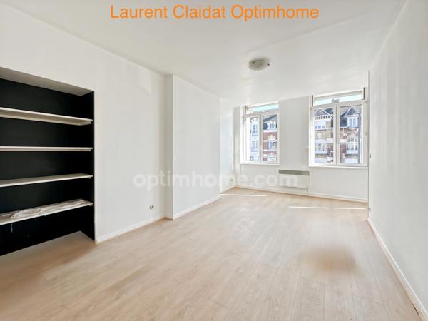 ENSEMBLE IMMOBILIER CENTRE-VILLE – 5 APPARTEMENTS ET UNE MAISON AVEC GARAGE