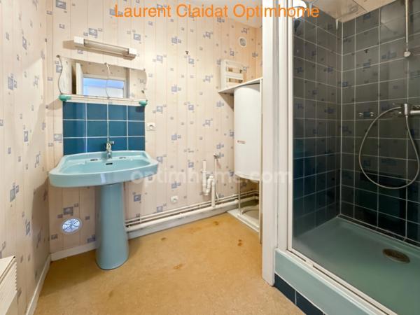 ENSEMBLE IMMOBILIER CENTRE-VILLE – 5 APPARTEMENTS ET UNE MAISON AVEC GARAGE