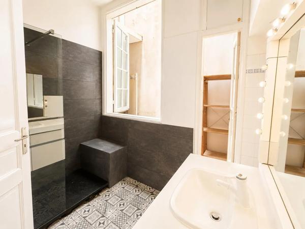 Appartement à vendre 3 pièces 77m² Biarritz (64200)