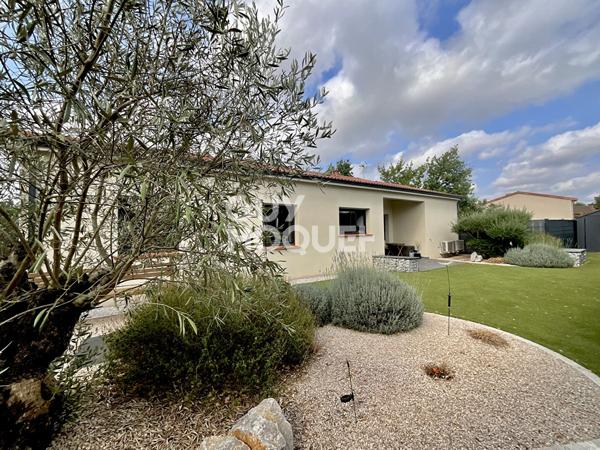 Maison de plain-pied T4 de 88 m2 sur une parcelle de 550 m2