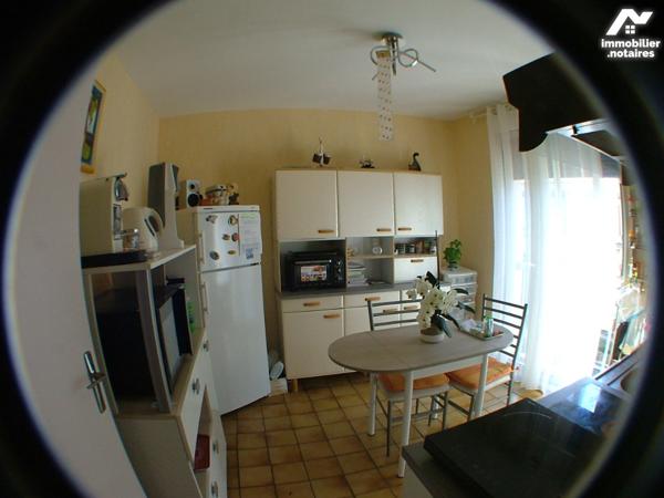 SAINT-GAUDENS centre, appartement T2 loué de 51,96m² au 1er étage avec ascenseur.