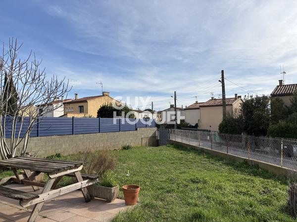 CARCASSONNE - Maison 3 chambres, garage sur terrain 312 m²