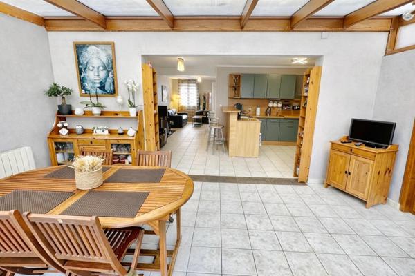 Maison d'environ 130 M2 au sol sur 238 m2 de terrain