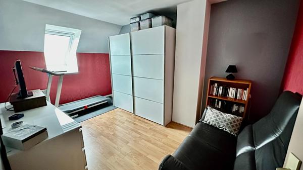 Maison d'environ 130 M2 au sol sur 238 m2 de terrain