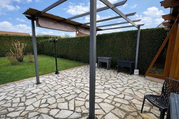 Maison d'environ 130 M2 au sol sur 238 m2 de terrain