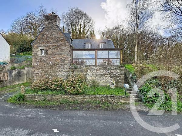 Maison à vendre  6 pièces - 205 m 2   LANNION  - 22
