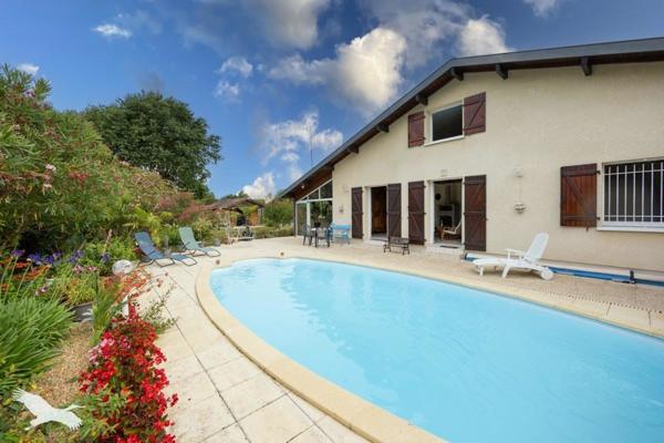 Maison 669 000 € Tosse 5 p 120 m² DPE D