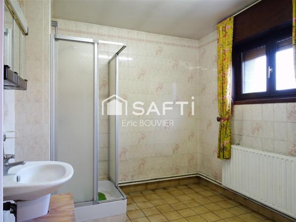 Maison individuelle lumineuse à rénover / idéal investisseur