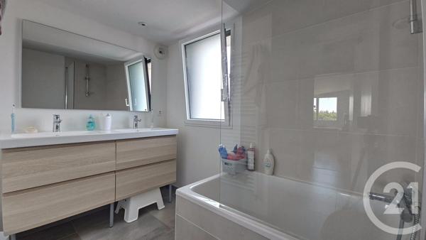 Maison à vendre  5 pièces - 131 m 2   THEIX NOYALO  - 56