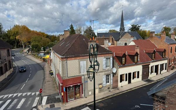 Appartement à louer    3 pièces •  La Ferté-Saint-Aubin