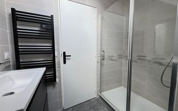 Appartement à louer    3 pièces •  La Ferté-Saint-Aubin