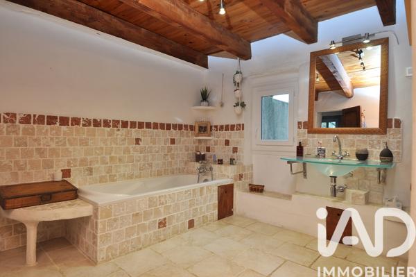 Maison à vendre 7 pièces 192 m² Saint-Christol-lez-Alès