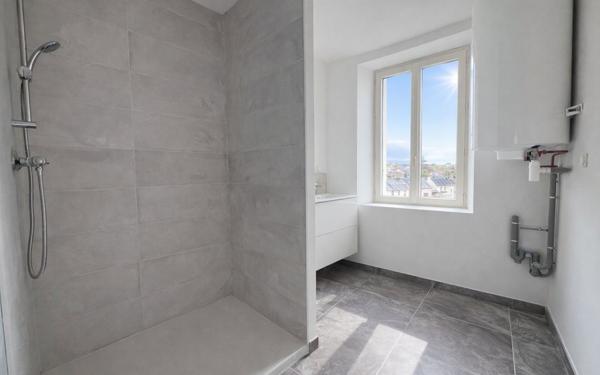 Appartement à vendre    3 pièces •  Rodez