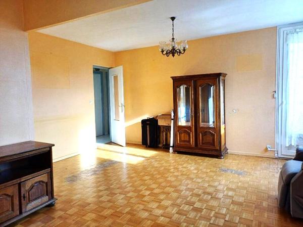 Appartement 68 m2 Bron quartier résidentiel