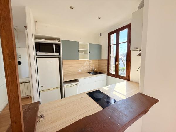 Appartement 2 pièces à vendre à Conflans-Sainte-Honorine - Idéal investisseur 153 000 € **  - Référence  8111