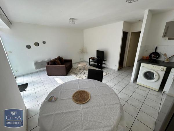 Location appartement Cholet (49300) 1 pièce 33.76m²