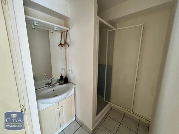 Location appartement Cholet (49300) 1 pièce 33.76m²