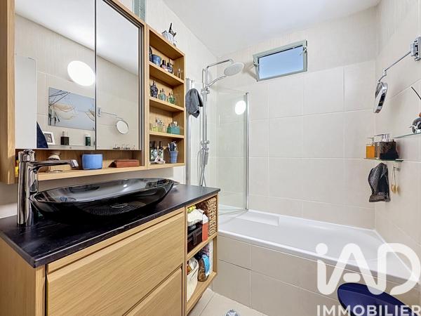 Appartement à vendre 3 pièces 71,09 m² Nogent-sur-Marne