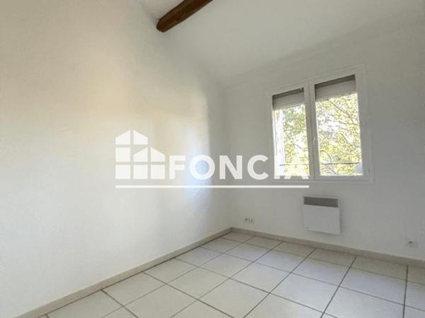 Location Appartement 3 pièces 72.5 m² - 14 AVENUE THEOPHILE DELORME Le Pontet 84130
