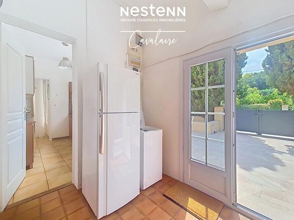 Au calme à proximité des plages et commerces, maison de plain-pied 3 chambres sur un terrain d'environ 500 m²