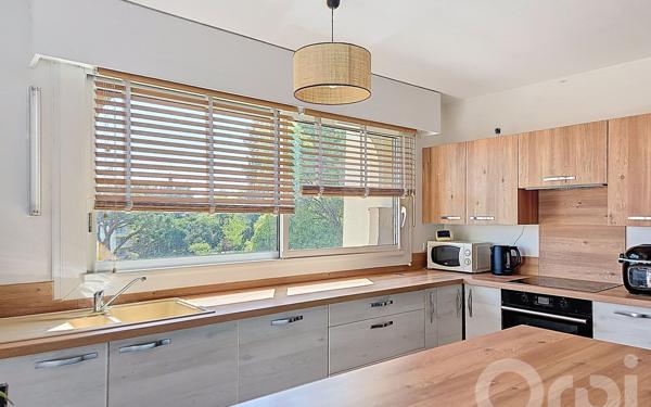 Appartement à vendre    3 pièces • 78,66 m2 Antibes