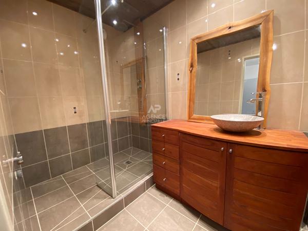 Appartement Pontoise 4 pièce(s) 90.32 m2 €215 000 ** - Référence 10894