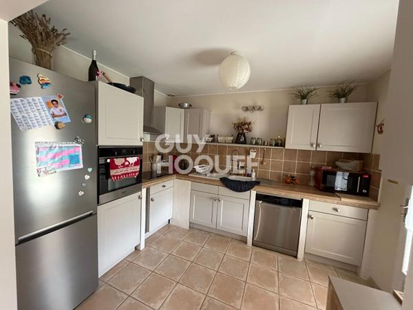 Charmante Maison à Vendre à Sorgues - 3 Chambres et Grand Jardin !