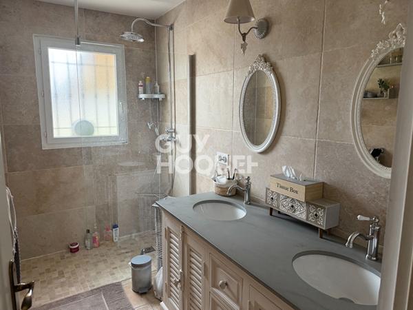 Charmante Maison à Vendre à Sorgues - 3 Chambres et Grand Jardin !