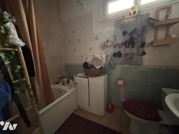 Maison Pont de l'Arche libre d'occupation