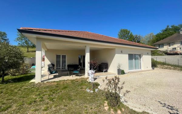 Maison à vendre    5 pièces • 123 m2 Arandon